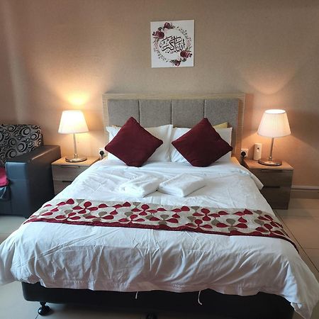 The Viana Apartment 1 コタバル エクステリア 写真