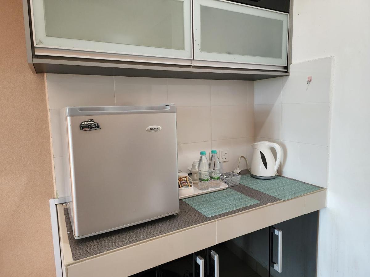 The Viana Apartment 1 コタバル エクステリア 写真