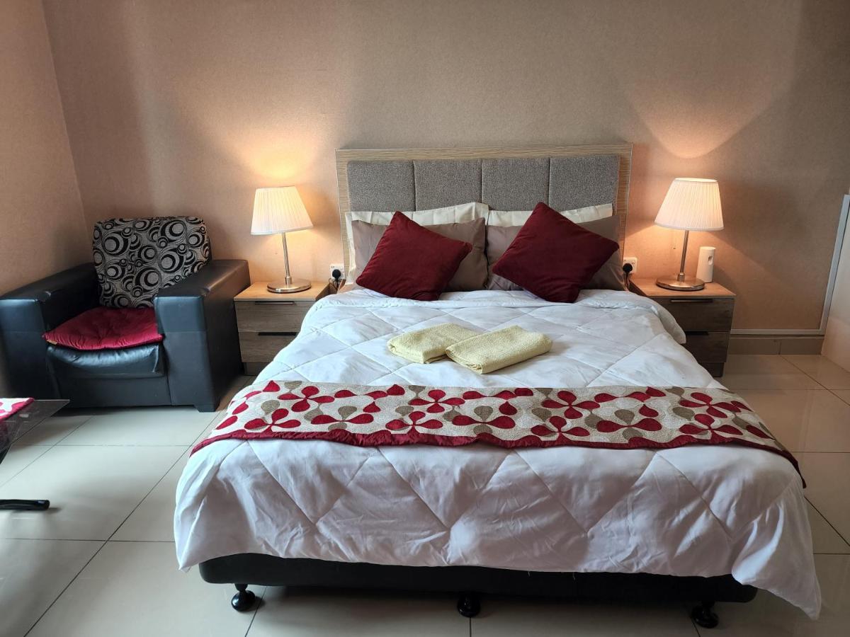 The Viana Apartment 1 コタバル エクステリア 写真